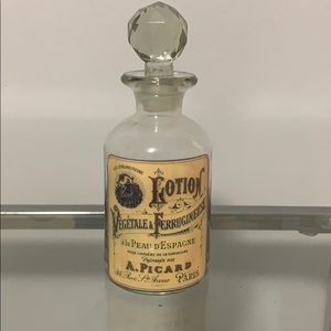 Glass decorative lotion bottle /New